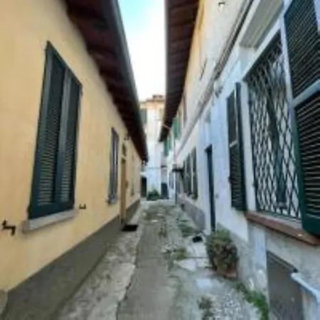 Como Lake Apartment Lejlighed Como